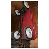 Radio Flyer red wagon
