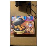 Nostalgia Electrics Cake Pop & Donut Hole Bakery