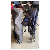 2 lawn chairs