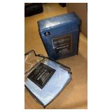 Hotel style New in pkg full size sheet set and 2