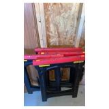 4 saw horses and miscellaneous wood  pieces