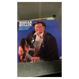 Lot of 13 vinyl records including box car willie,