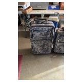 3 Rolling Suitcases, Jaguar, I Fly