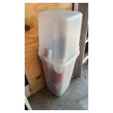 Tote with Lid of Wrapping Paper