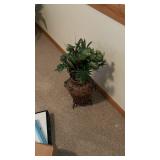 2 fake decorative plants