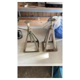 2 Car Jacks