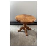 2 round aid tables 2 25"21"