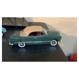 1949 Ford convertible, diecast car 1:18 scale