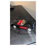 1957 convertible corvette model car 1/24 scale