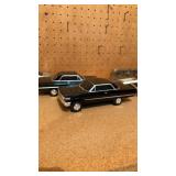 Lot of 2 Maisto 1963 impala SS scale 1/25 model