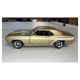 ERTL 1969 Chevy Camaro diecast car 1:18 scale