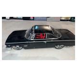 Maisto 1962 Chevy Belair diecast car 1/18 scale