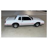 Welly 1987  Chevy, Monte Carlo, SS diecast car
