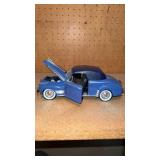 1941 Chevrolet Deluxe 1/18 Scale Model Die Cast