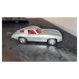 1963 Chevy Corvette stingray diecast car 1/24