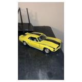 ERTL 1969   Camaro  diecast car 1:18 scale