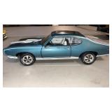 ERTL 1969 GTO diecast car 1:18 scale