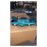1961 Chevrolet Impala Sport Coupe 1:24 Scale