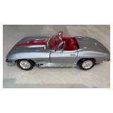 1967 Chevy Corvette convertible diecast car 1/18