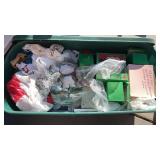 Tote with lid and Christmas decorations and