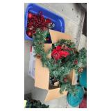 Christmas Wreaths, Garland & more Decorarions