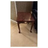 Wooden Side Table approx 23ï¿½ x 18ï¿½ x 19.5ï¿½