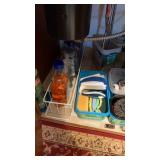 Grouping g of cleaning/ kitchen supplies