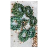 6 Christmas Wreaths & more
