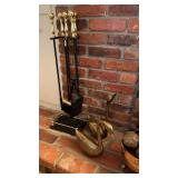 Beautiful grouping off brass color swans, fire