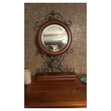 Grouping of decor and lamps