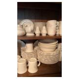 Large group of pfaltzgraff porcelain plate ware