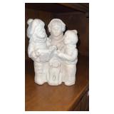 Heavy Statue 3 Kids Caroling & Dog