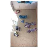 Womanï¿½s costume brooches , bracelets and clip