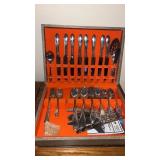 Silverplate utensil set WM Rogers, and more
