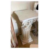 Plaster base stands look like pillars lot of 2