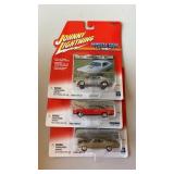 3 Johnny Lightning diecast metal cars Muscle car