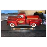 Road legends Limited gold edition, 1948 Ford F1