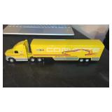 Yellow  corvette American dream and drive tour,