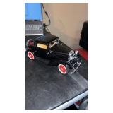 Road legends, 1932 Ford  3  window coupe 1/18