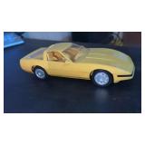 1992 yellow corvette promo model