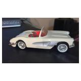 1958 Corvette convertible promo model car 1/24