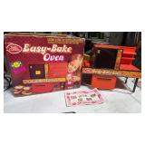 1977 Kenner Betty Crocker, easy bake oven and