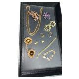 Miscellaneous broaches and other costume gold and