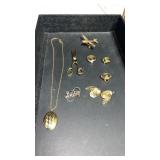 Gold tone, miscellaneous jewelry