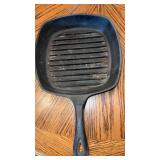 EMERIL cast iron  ribbed  skillet