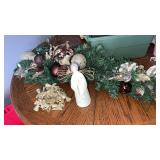 35" long table top wreath decoration , figurine