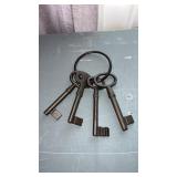 Metal decorative keys
