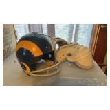 Youth Rawlings Rams Football Helmet & Shoulder