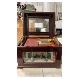 Mr. Christmas Animates Holiday Symphonium Turning