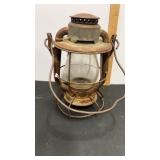 New York & Greenfield Lake Railroad Lantern, Some
